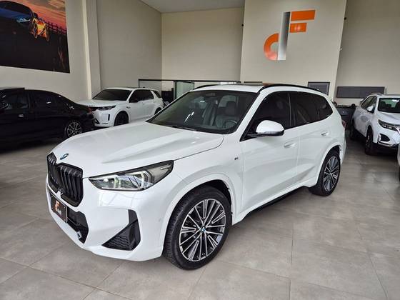 BMW X1 2.0 16V TURBO GASOLINA SDRIVE20I M SPORT STEPTRONIC BMW X1 2.0 16V TURBO GASOLINA SDRIVE20I M SPORT STEPTRONIC